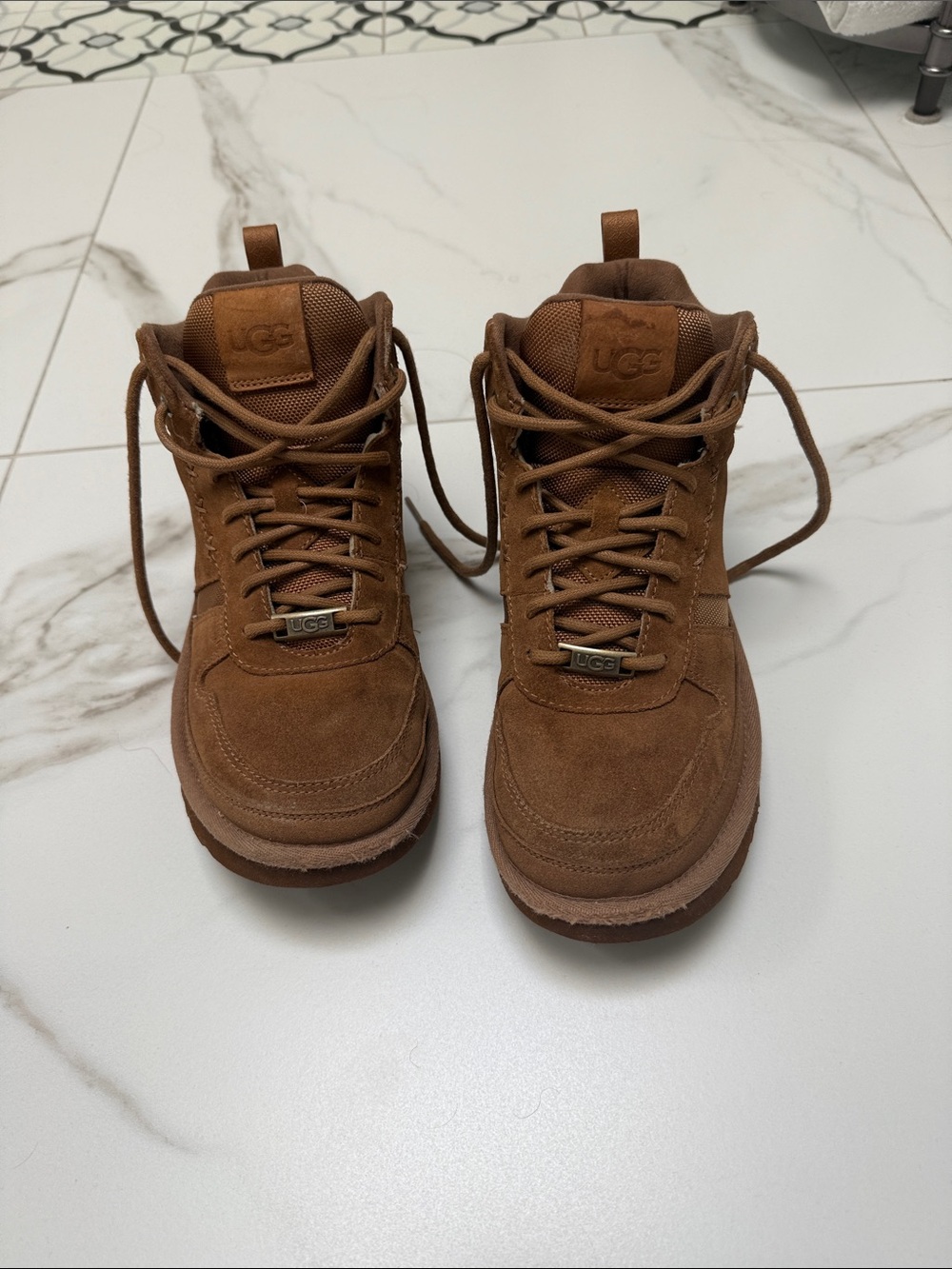 UGG Men's Brown Suede Lace-Up Boots size 7